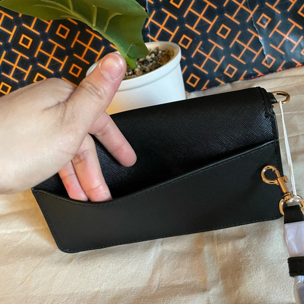 New, authentic tory burch Emerson mini crossbody bag black - Picture 5 of 11